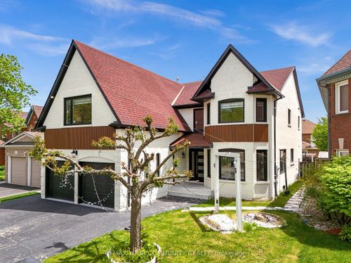 2666 Burnford Trail, Mississauga, ON, L5M5E1 | Card Image