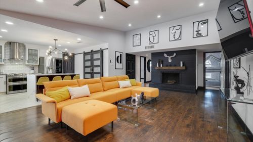 1825 Arundel Dr, Carrollton, TX, 75007-3011 | Card Image