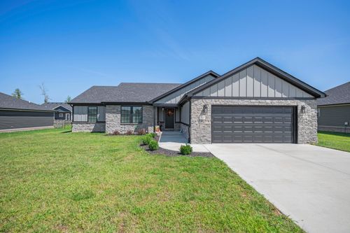 312 Mohegan Trl, Richmond, KY, 40475-8770 | Card Image