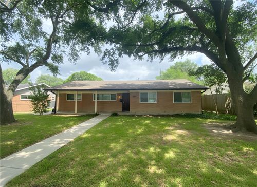 5114 Stillbrooke Dr, Houston, TX, 77035-3131 | Card Image