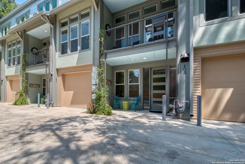 unit-104-139 Cedar St, San Antonio, TX, 78210-5301 | Card Image
