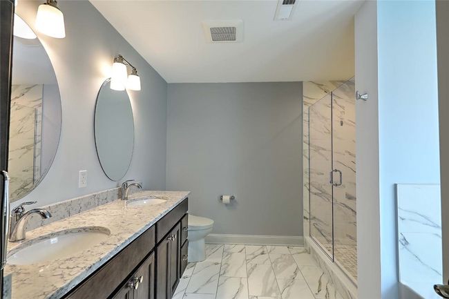 Primary Suite bathroom | Image 32