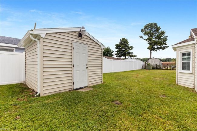 1005 Sean Dr, House other with 4 bedrooms, 2 bathrooms and null parking in Chesapeake VA | Image 33