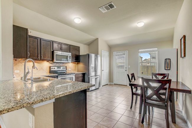 400 Pinnacle Dr, House other with 3 bedrooms, 2 bathrooms and 4 parking in Georgetown TX | Image 10