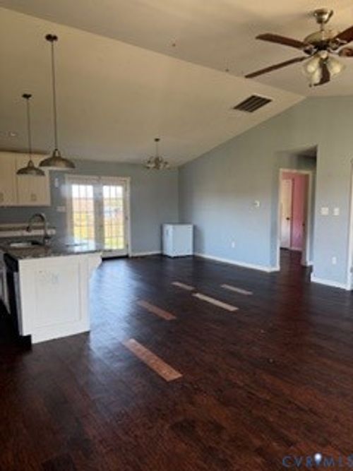 1776 Courthouse Rd, Blackstone, VA, 23824-3218 | Card Image