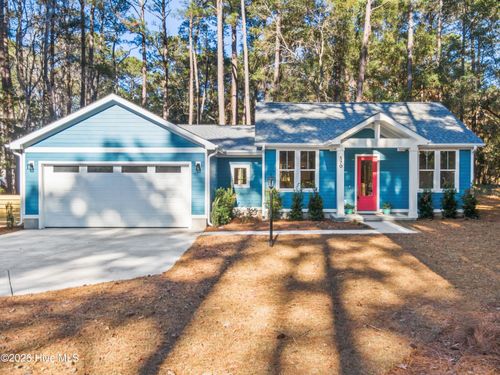 570 Captains Ct Se, Bolivia, NC, 28422-7781 | Card Image