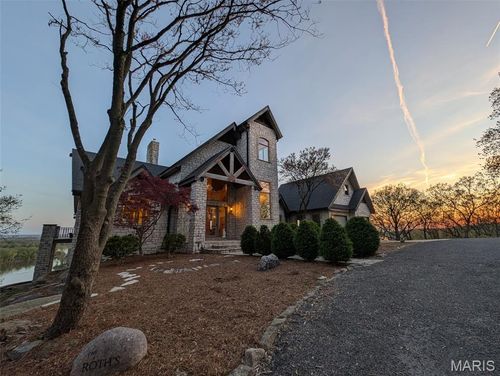 1 River Ridge Rd, Grafton, IL, 62037 | Card Image