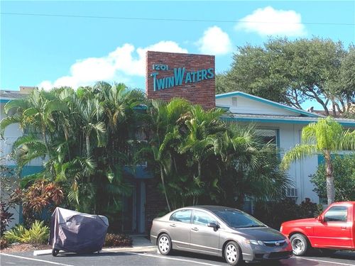 12b-1201 N Riverside Dr, Pompano Beach, FL, 33062-8123 | Card Image