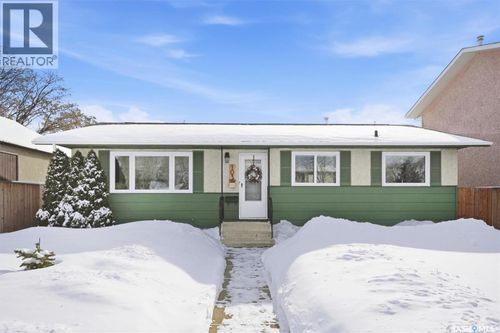 103 Dunlop St, Saskatoon, SK, S7N2B6 | Card Image