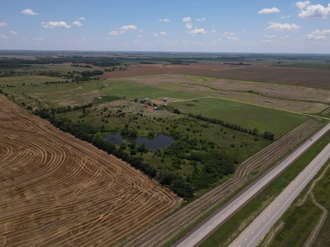 1425 Windmill Rd, House other with 2 bedrooms, 2 bathrooms and null parking in Delphos KS | Image 17