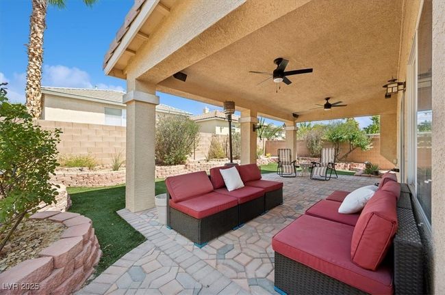 10948 Carberry Hill St, House other with 3 bedrooms, 4 bathrooms and null parking in Las Vegas NV | Image 55