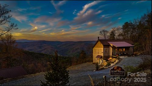 597 Elk Horn Rd, Ferguson, NC, 28624-8704 | Card Image