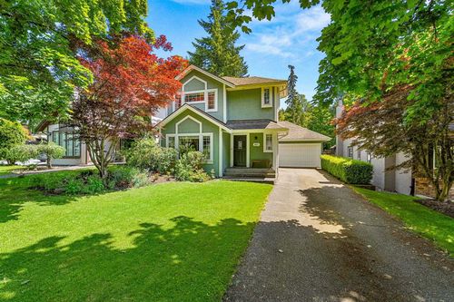 880 Ruckle Crt, North Vancouver, BC, V7H2P6 | Card Image