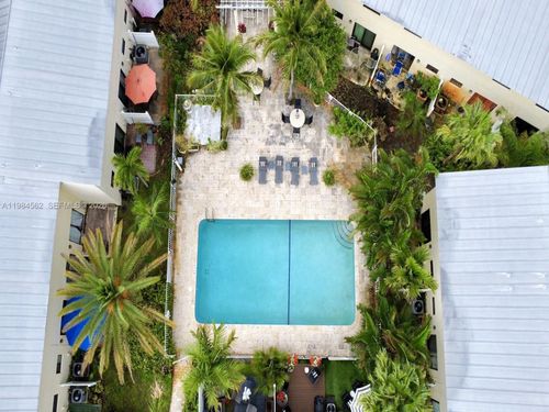 apt-17-1455 Holly Heights Dr, Fort Lauderdale, FL, 33304-4766 | Card Image