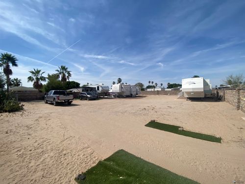 11852 S Sandra Ave, Yuma, AZ, 85367-6027 | Card Image