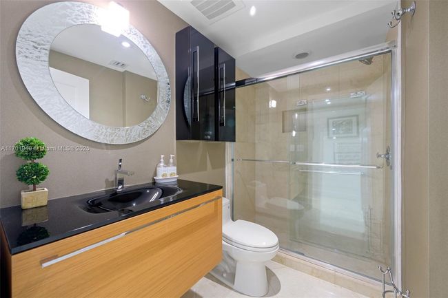 APT-1012 - 19400 Turnberry Way, Condo with 3 bedrooms, 3 bathrooms and null parking in Aventura FL | Image 14