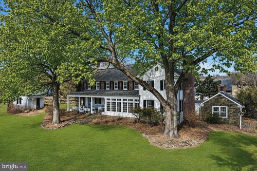 6693 Groveland Rd, PIPERSVILLE, PA, 18947-1419 | Card Image