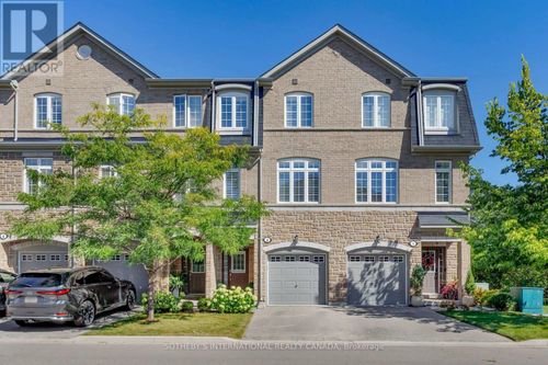 2-1127 Haig Blvd, Mississauga, ON, L5E2M6 | Card Image