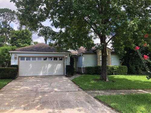 8150 Loch Lomond Ln, Jacksonville, FL, 32244-5522 | Card Image