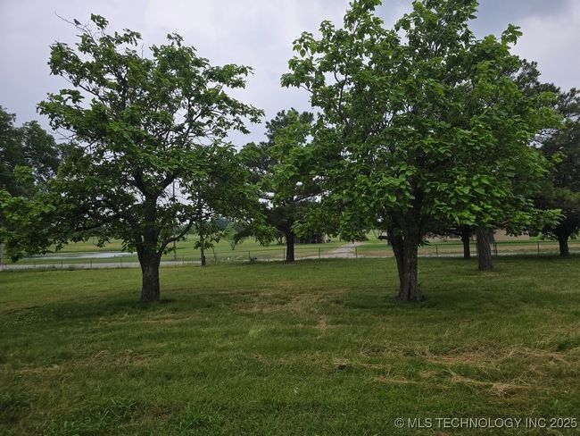 6750 Meridian Rd, House other with 3 bedrooms, 2 bathrooms and null parking in Ardmore OK | Image 24