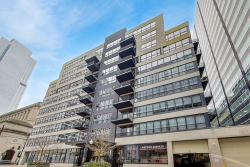 apt-803-130 S Canal St, Chicago, IL, 60606-3918 | Card Image
