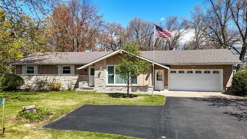 8238 County Road B, AMHERST, WI, 54406-9003 | Card Image