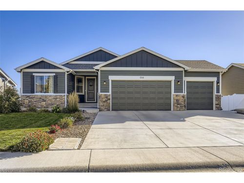 735 S Mountain View Dr, Eaton, CO, 80615-8830 | Card Image