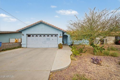 2722 E Marguerite Ave, Phoenix, AZ, 85040-2736 | Card Image