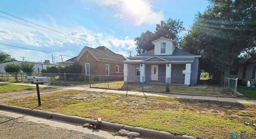 206 Axtell St, Clovis, NM, 88101 | Card Image