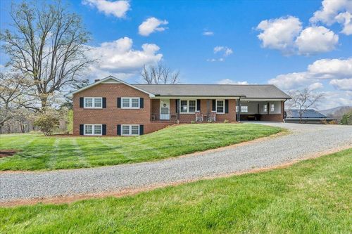 4660 Franklin St, Rocky Mount, VA, 24151-5369 | Card Image