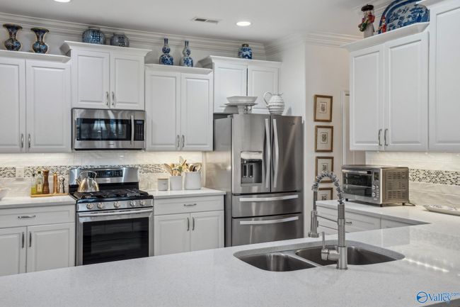 130 Moore Farm Cir Nw, Condo with 3 bedrooms, 2 bathrooms and null parking in Huntsville AL | Image 10