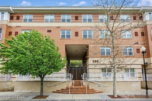 408-368 Rector St, Perth Amboy, NJ, 08861-4288 | Card Image