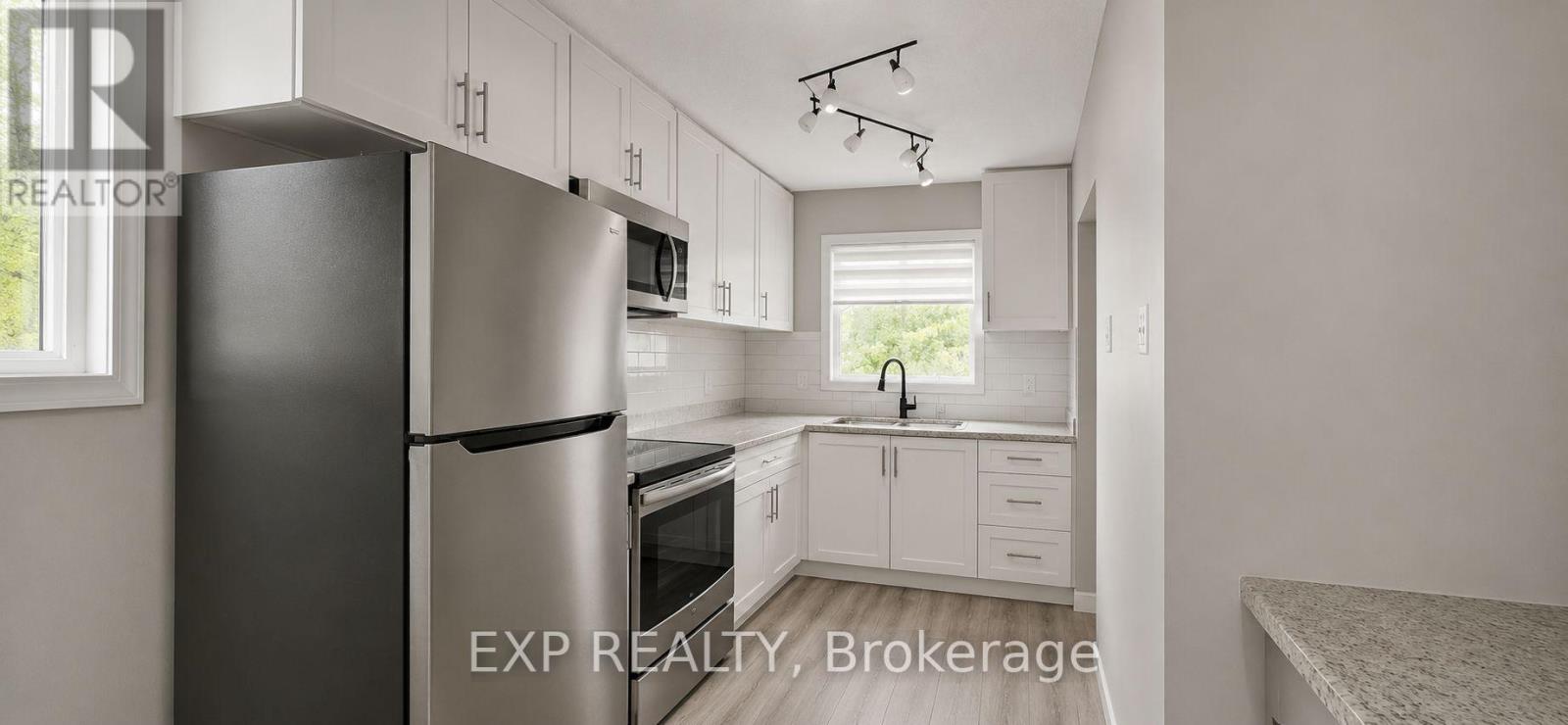 Residential Lease in Brampton (Downtown Brampton) 3