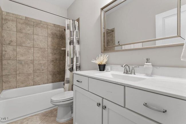 32-220 W Winmore Ave [2285161]_32 | Image 21