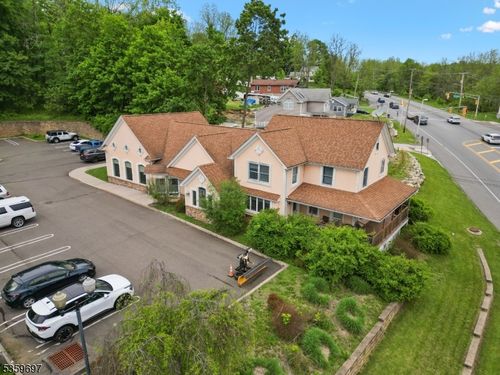 137 S Rutherford Ave, Franklin, NJ, 07416 | Card Image