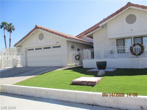 2701 Sidonia Ave, Las Vegas, NV, 89102-4262 | Card Image