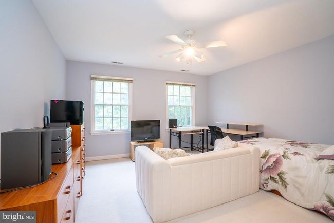 19 Shadow Dr, House other with 4 bedrooms, 3 bathrooms and null parking in PRINCETON JUNCTION NJ | Image 35