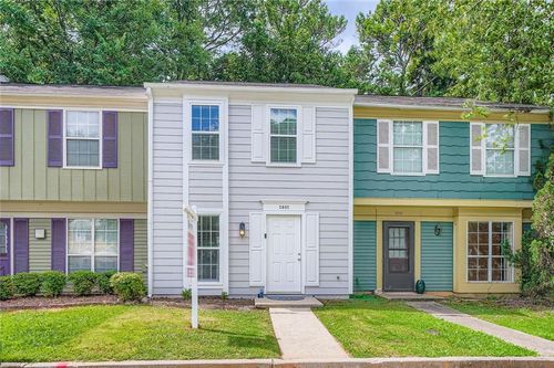 2892 Aspen Woods Entry, Atlanta, GA, 30360-2759 | Card Image