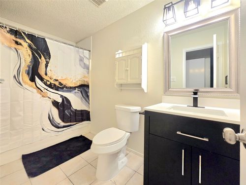 3607 Snead Ct, Arlington, TX, 76014-3484 | Card Image