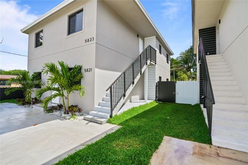 5821-5821 Nw 30th Ave, Miami, FL, 33142-2223 | Card Image