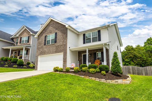 5811 Rain Cloud Rd, Knoxville, TN, 37918-6180 | Card Image