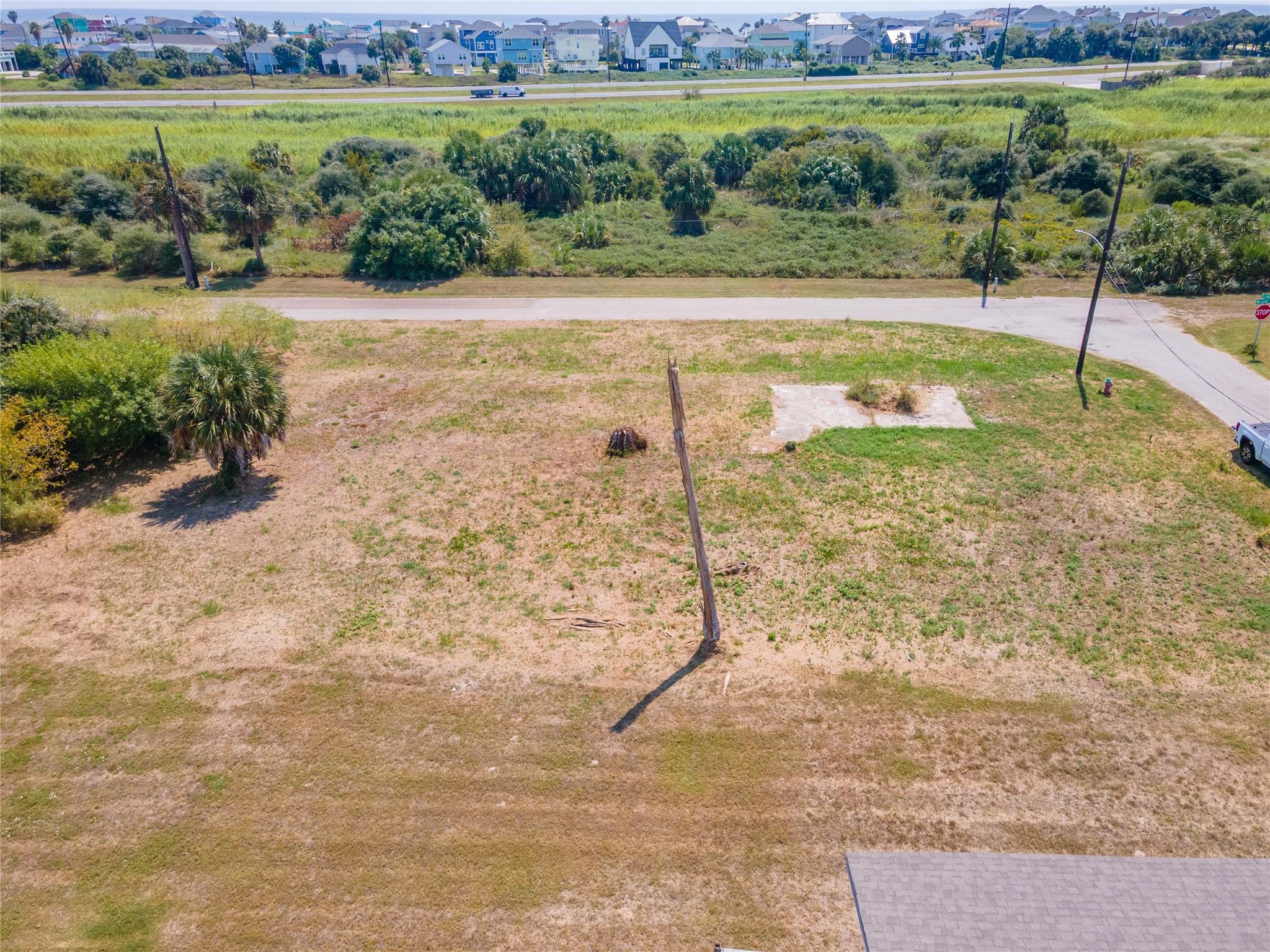 Land in Galveston 3
