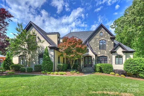 2004 Garden View Ln, Weddington, NC, 28104-8061 | Card Image