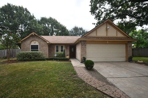7514 Split Oak Ct, Houston, TX, 77040-2640 | Card Image