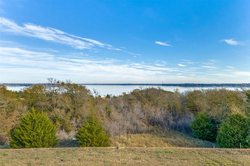 1316 Meziere Sky Dr, St Paul, TX, 75098-1997 | Card Image