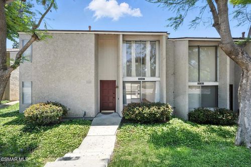 apt-e-15138 Campus Park Dr, Moorpark, CA, 93021-1514 | Card Image