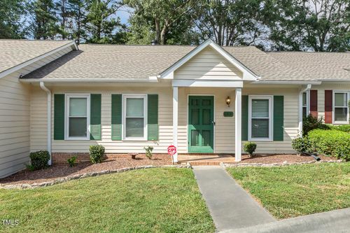 6814 Fairpoint Ct, Raleigh, NC, 27613-3612 | Card Image