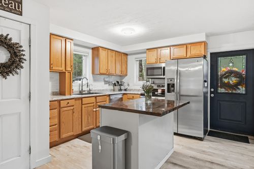 97 Tripp Lake Road, Poland, ME, 04274 | Card Image