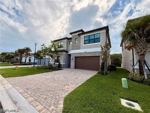 20806 Thistle Leaf Ln, ESTERO, FL, 33928-4081 | Card Image