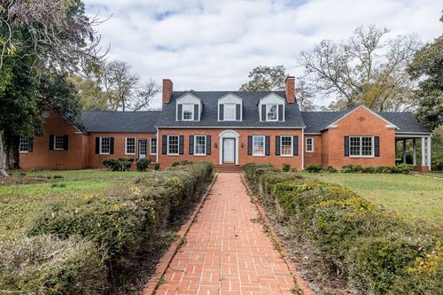 8 Old Chestnut St, Lumpkin, GA, 31815-3526 | Card Image